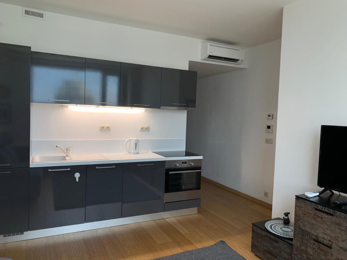 Apartments In Panorama City On 25Th Floor - Amazing View Close To Old Town Bratislava Exterior foto